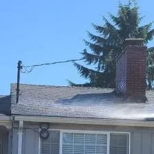 Roof Washing in Edgewood, WA 1